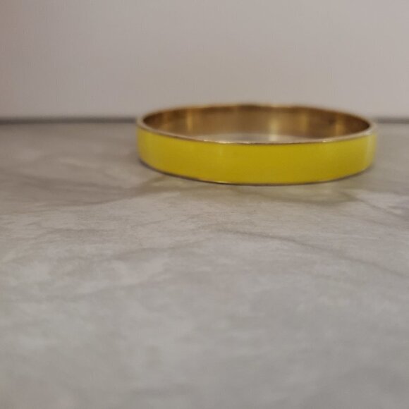 💛 Vintage 1990s 90s J.Crew Yellow Enamal Skinny Bangle Bracelet 💛 - Picture 4 of 16